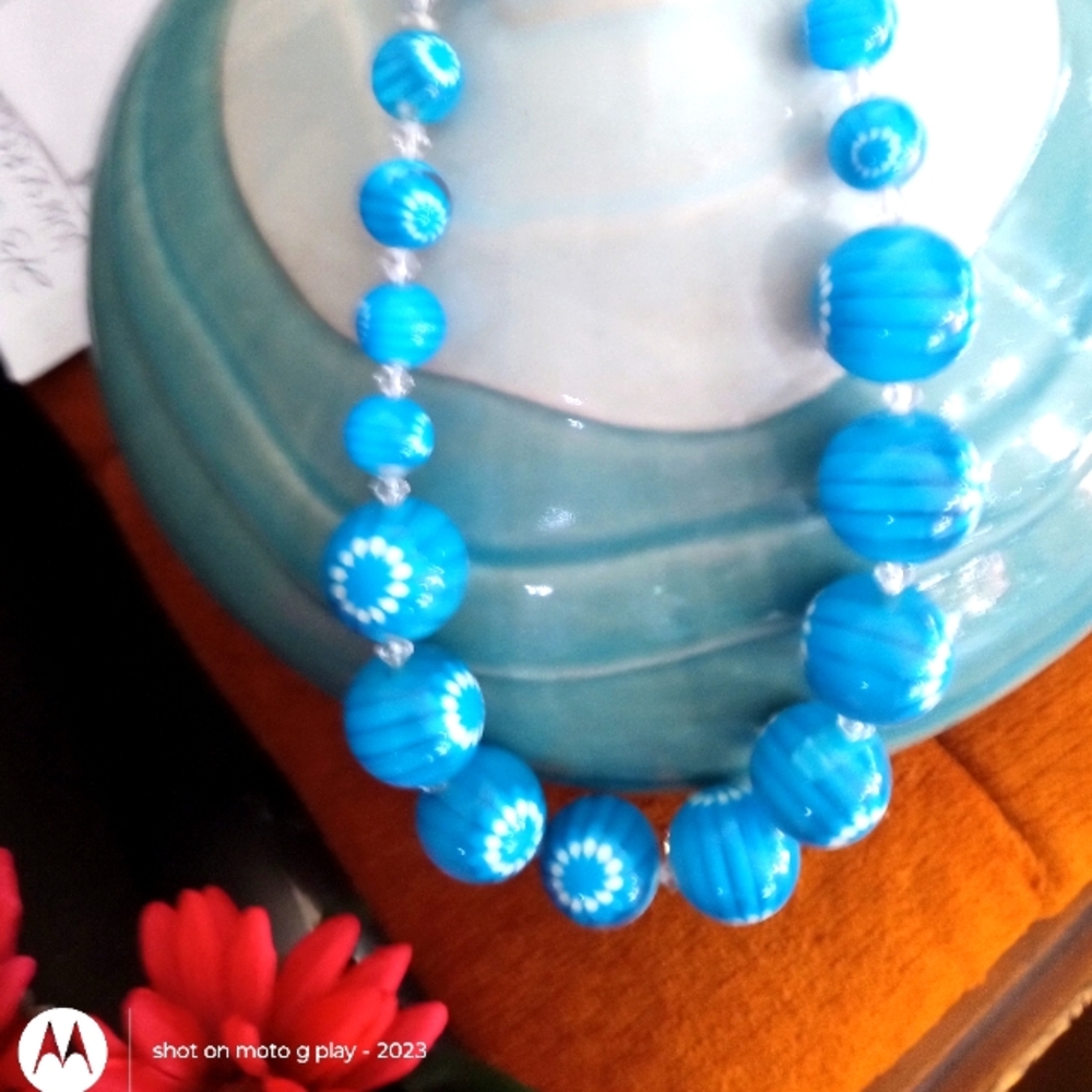Lucite Vintage Blue and White Floral Graduated Bead Necklace